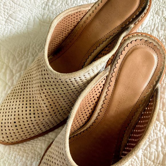Anthropologie Blair Mules in Cream - Picture 2 of 4
